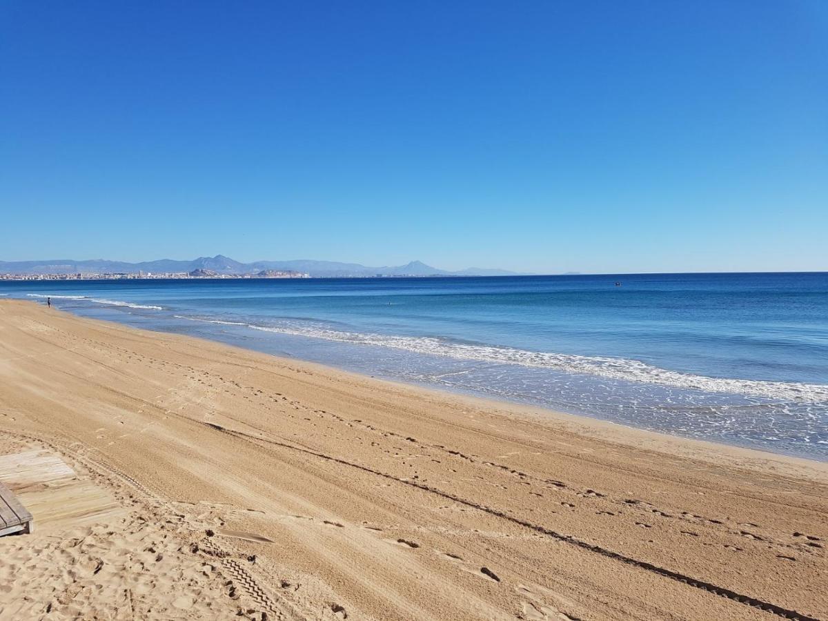 Stunning Sea Views At Just 270 M From The Beach Arenales del Sol Dış mekan fotoğraf