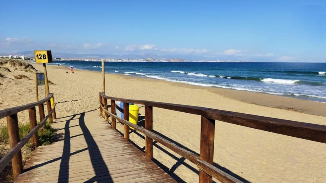 Stunning Sea Views At Just 270 M From The Beach Arenales del Sol Dış mekan fotoğraf